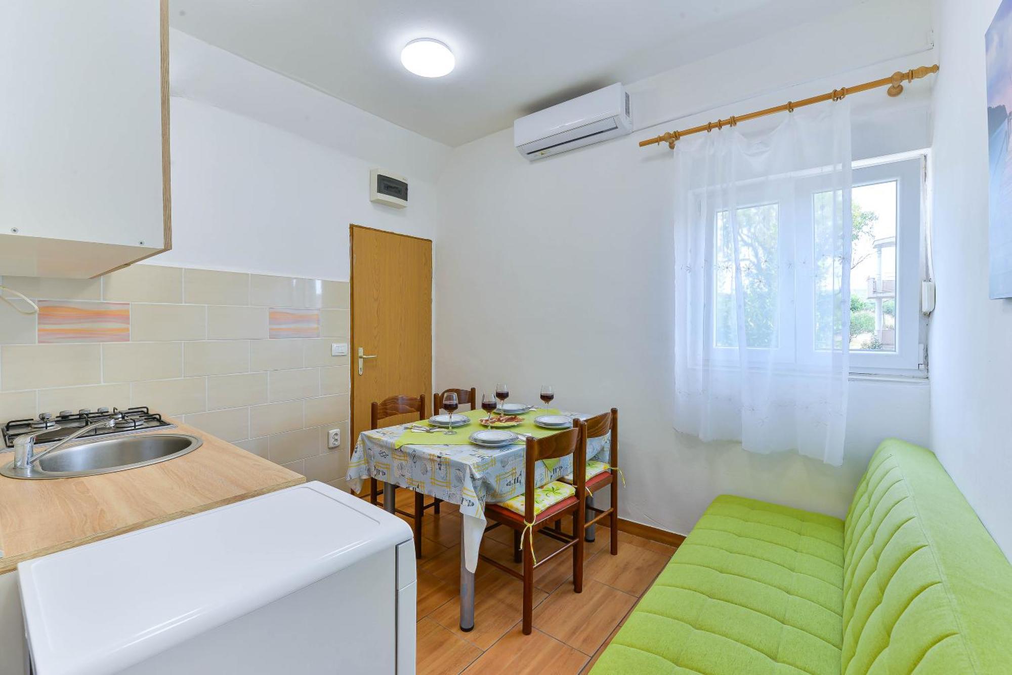 Apartments Citrus Turanj Exterior photo