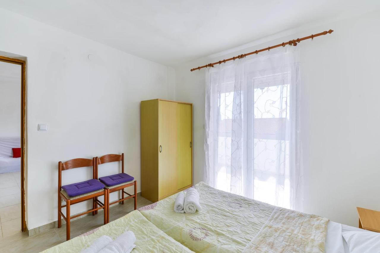 Apartments Citrus Turanj Exterior photo