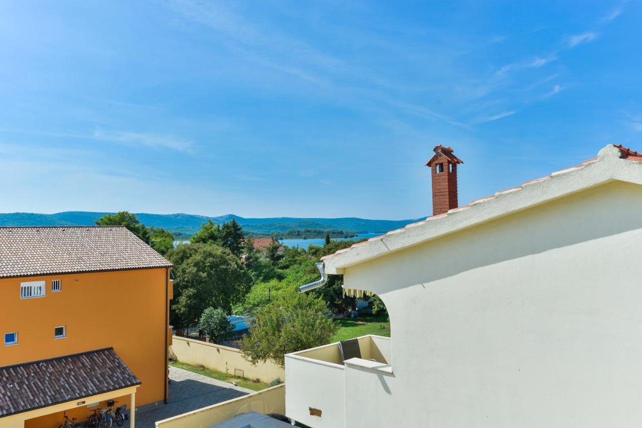 Apartments Citrus Turanj Exterior photo